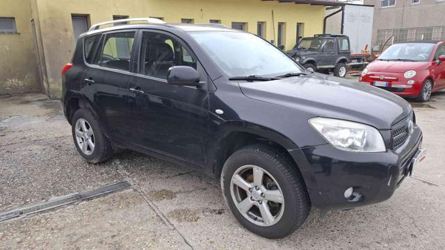 TOYOTA RAV 4 MY23 RAV 2.0 Luxury CAMBIO AUTOMATICO ROTTO