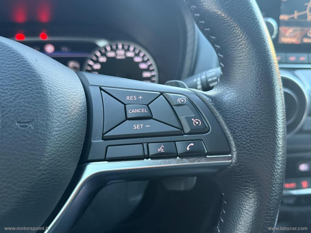 NISSAN Juke 1.0 DIG-T 117 CV DCT N-Connecta