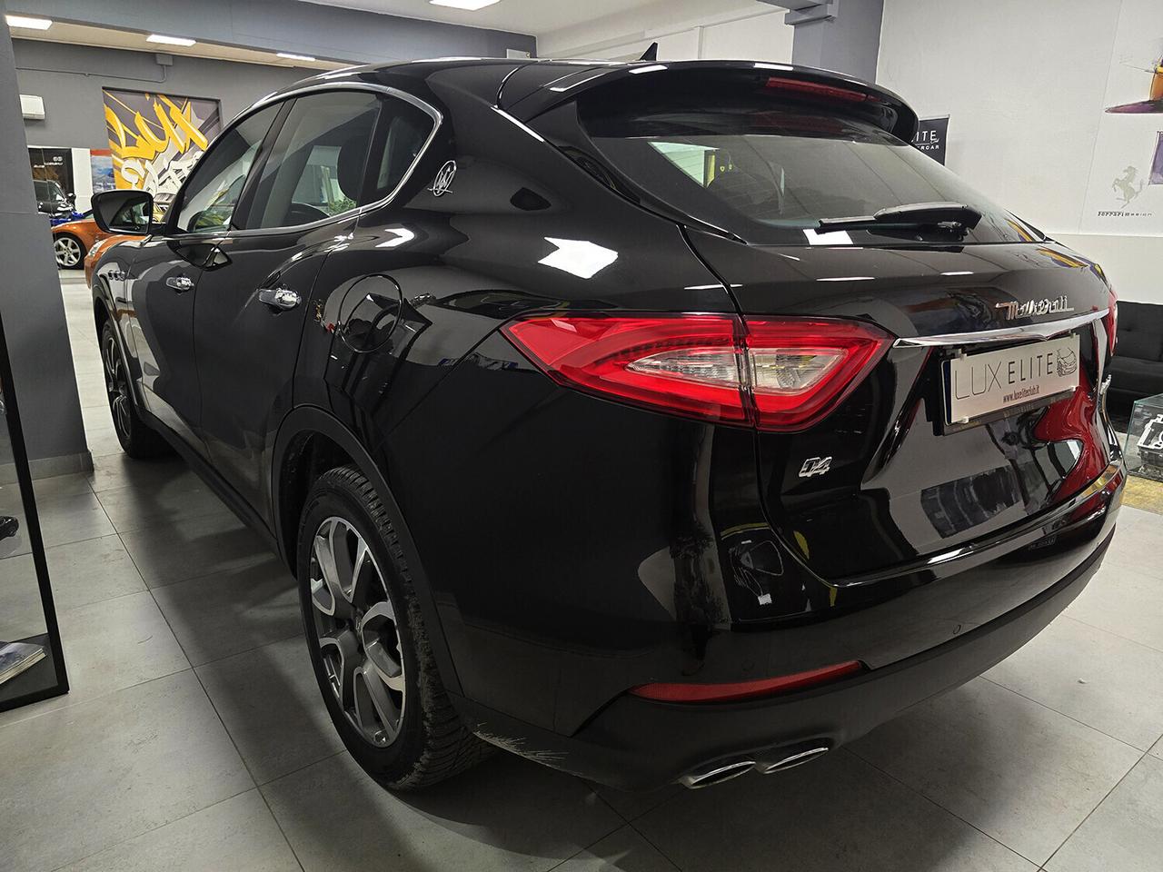 Maserati Levante V6 Diesel 275 CV AWD FULL BLACK CERTIFICATA MASERATI!!! GARANZIA 12 MESI!!!