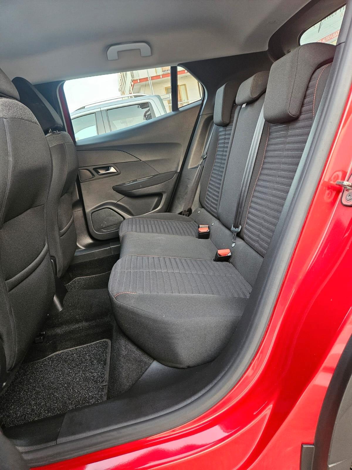 Peugeot 2008 1.2 Benzina MANUALE 2021