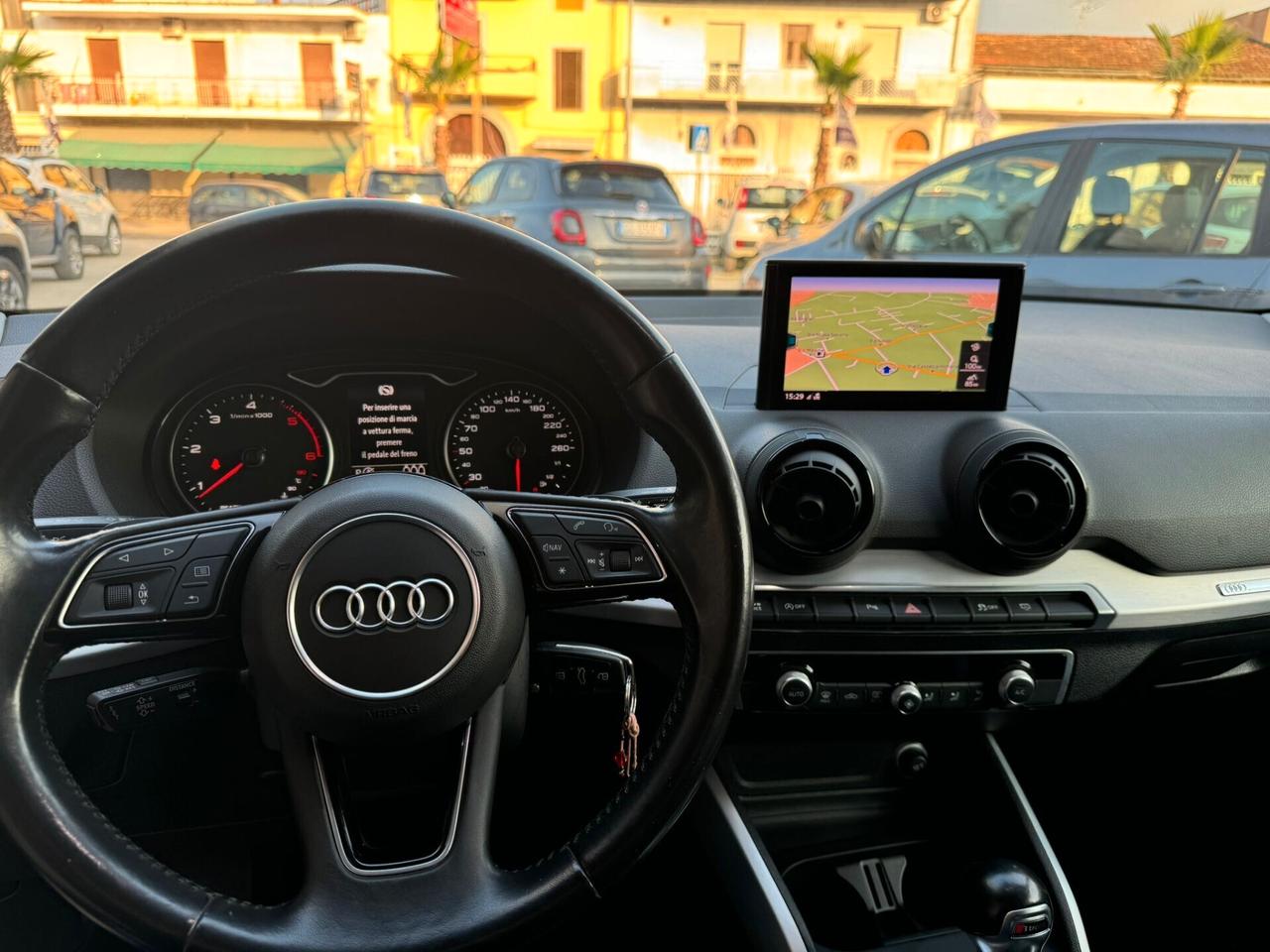 Audi Q2 30 TDI S tronic NAV/SENS/LED