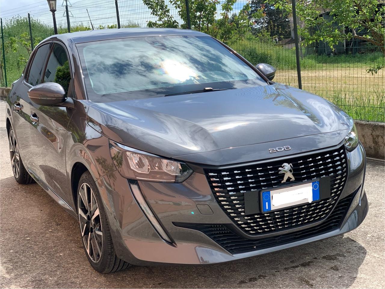 Peugeot 208 PureTech 100 Stop&Start EAT8 5 porte Allure