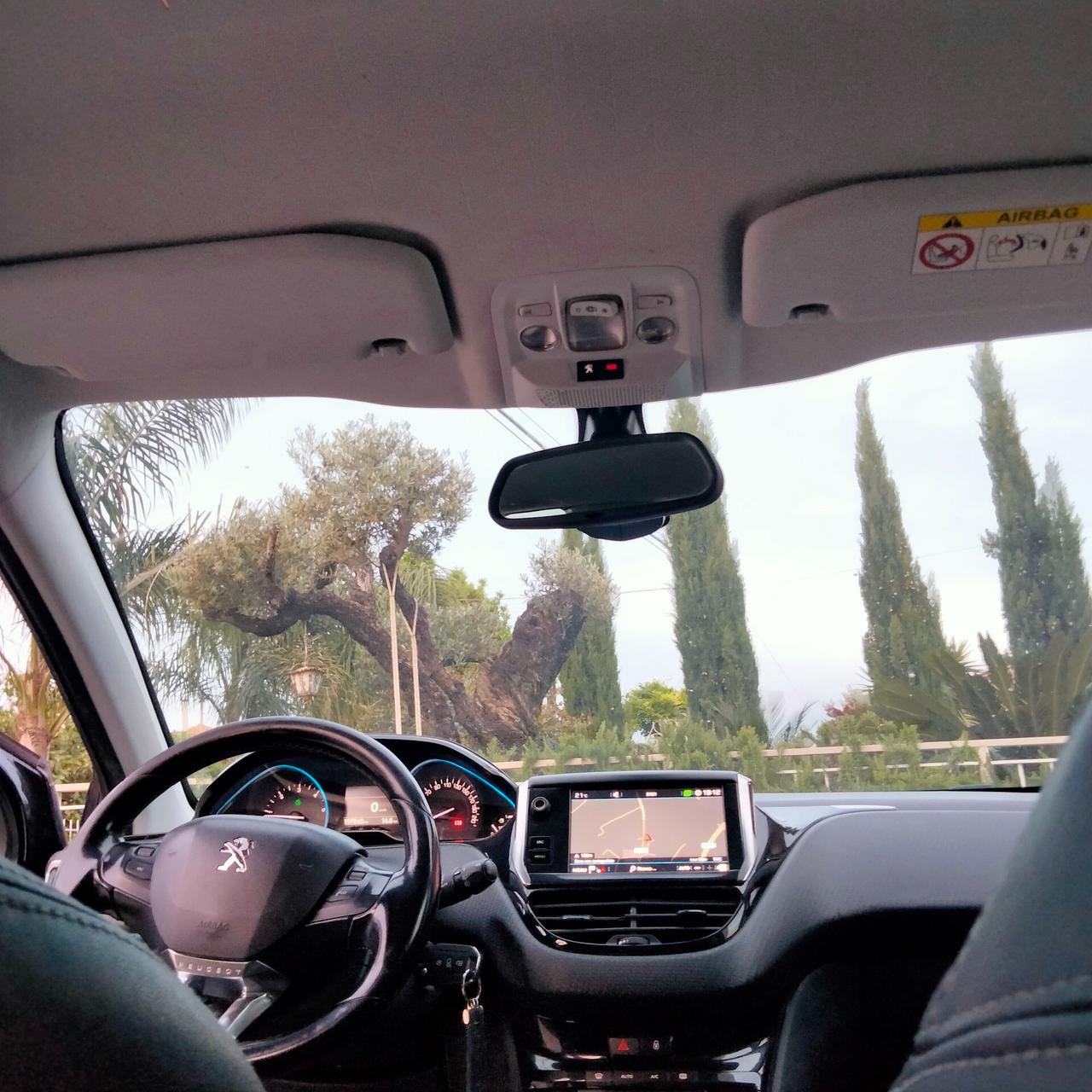 Peugeot 2008 BlueHDi 100 GT Line