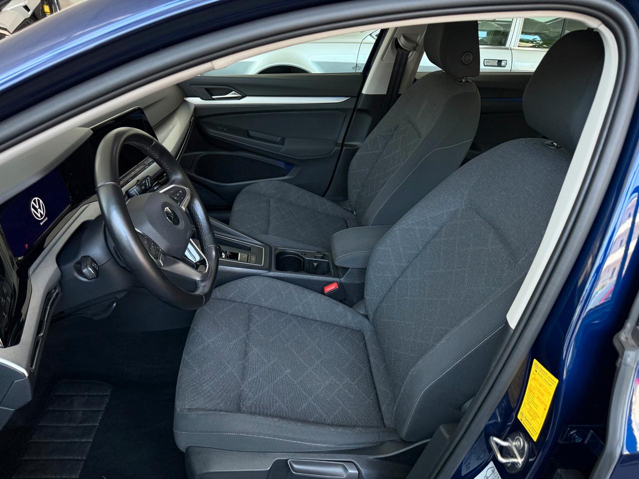Volkswagen Golf 2.0 TDI 150 CV DSG SCR R-Line