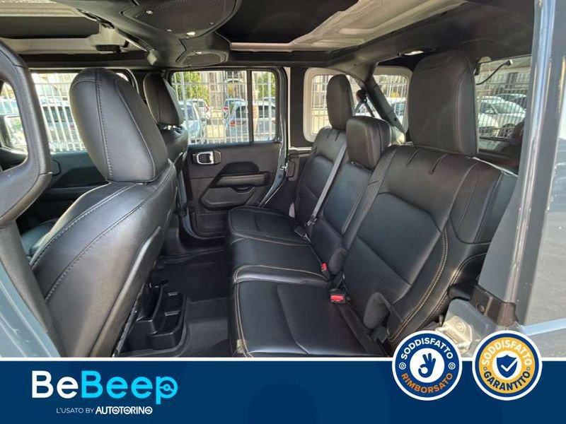Jeep Wrangler UNLIMITED 2.0 TURBO SAHARA AUTO