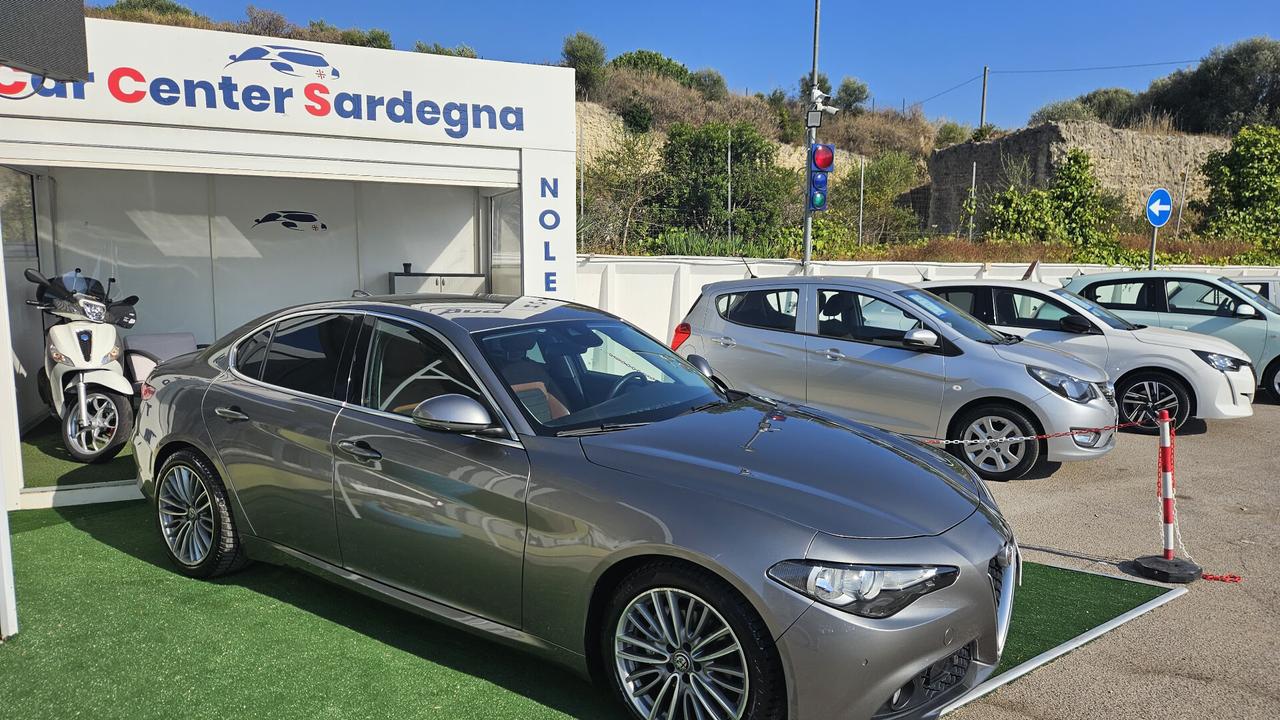 Alfa Romeo Giulia 2.2 Turbodiesel 180 CV AT8 Business Sport Launch Ed.