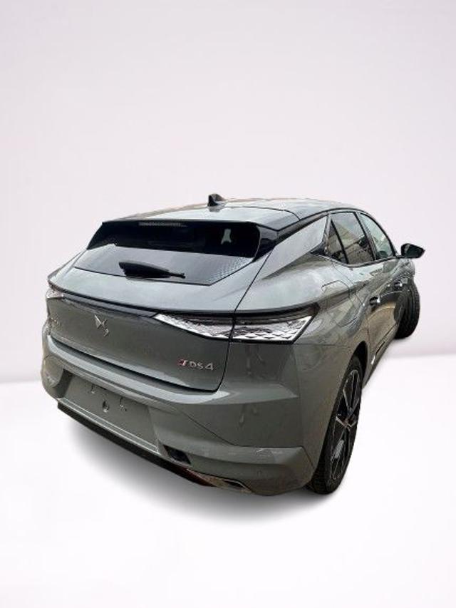 DS AUTOMOBILES DS 4 E-Tense 225 Performance Line