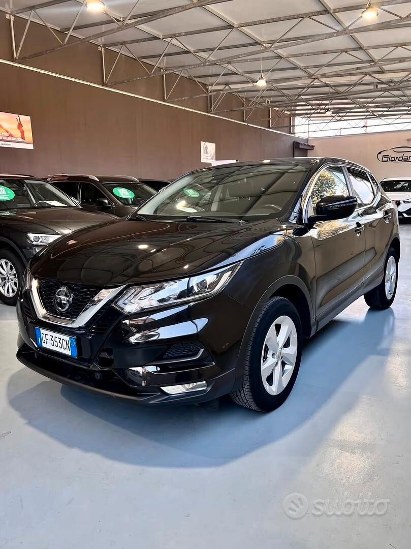 Nissan Qashqai 1.3 DIG-T 160 CV DCT Business