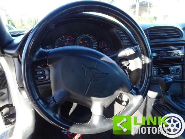 CHEVROLET Corvette C5 5.7 V8 Coupé