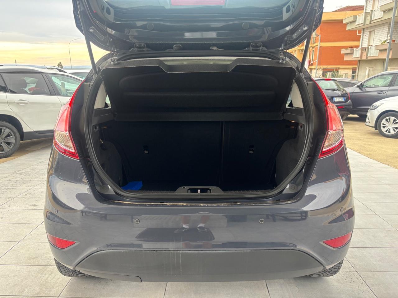 Ford Fiesta 1.4 5p. Bz.- GPL Titanium