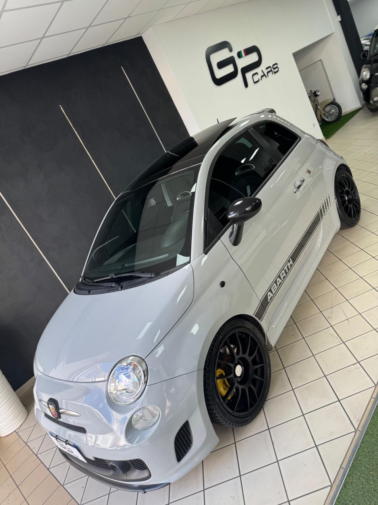 Abarth 500 C 1.4 Turbo T-Jet Custom