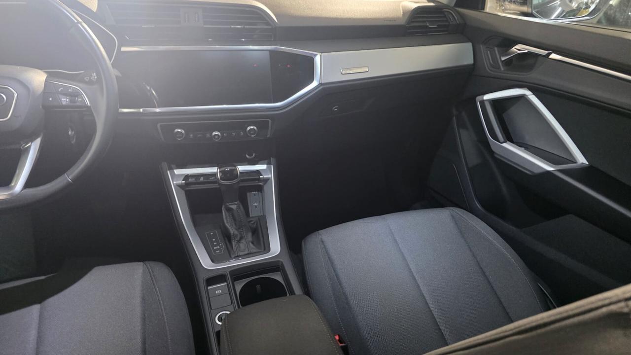 Audi Q3 SPB 45 TFSI quattro S tronic Business Plus