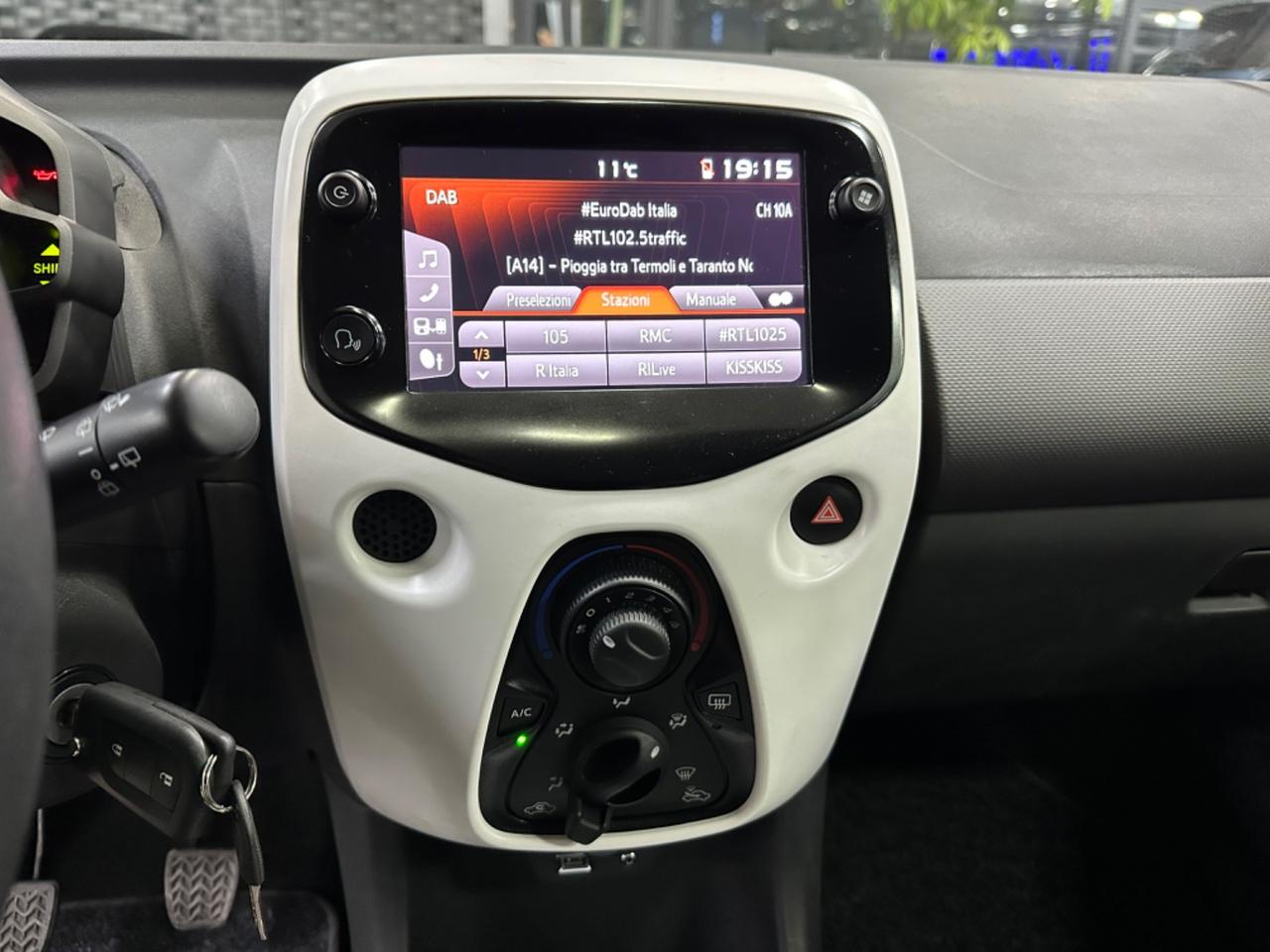 Citroen C1 VTi 72 S&S 5 porte Shine km 23.000!!! 2021