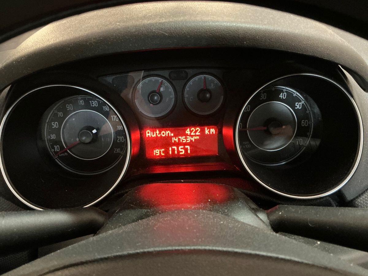 Fiat Punto BENZINA NAVIGATORE