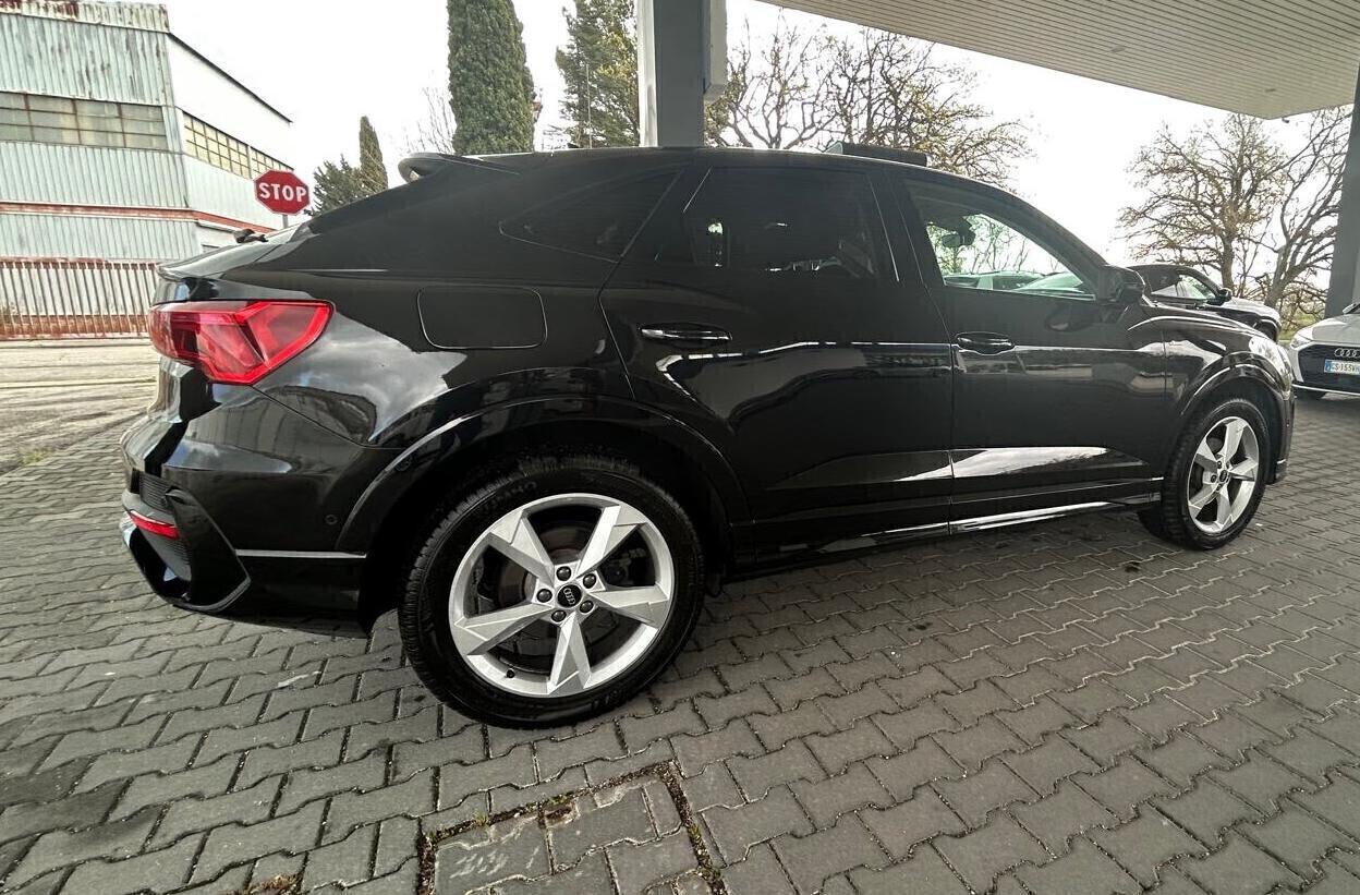 Audi Q3 35 TDI S tronic