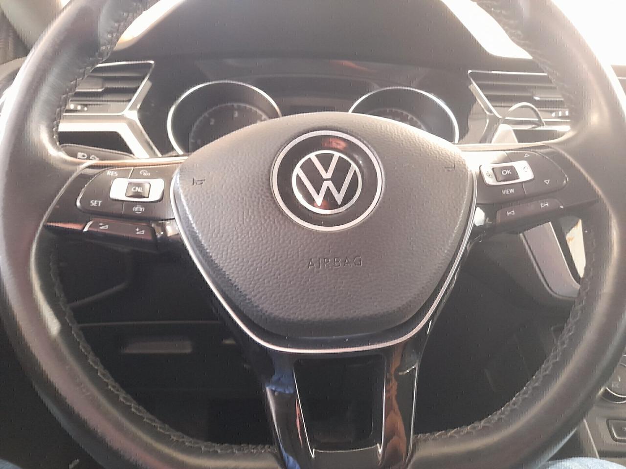 Volkswagen Touran 2.0 TDI 115 CV DSG Executive BlueMotion Technology