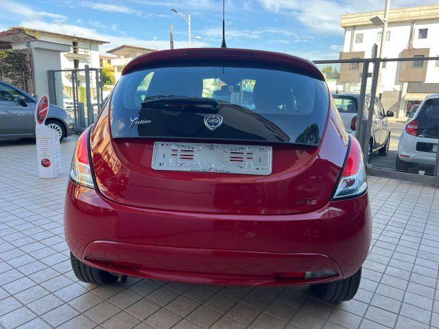 LANCIA Ypsilon 1.2 8v Gold 69cv