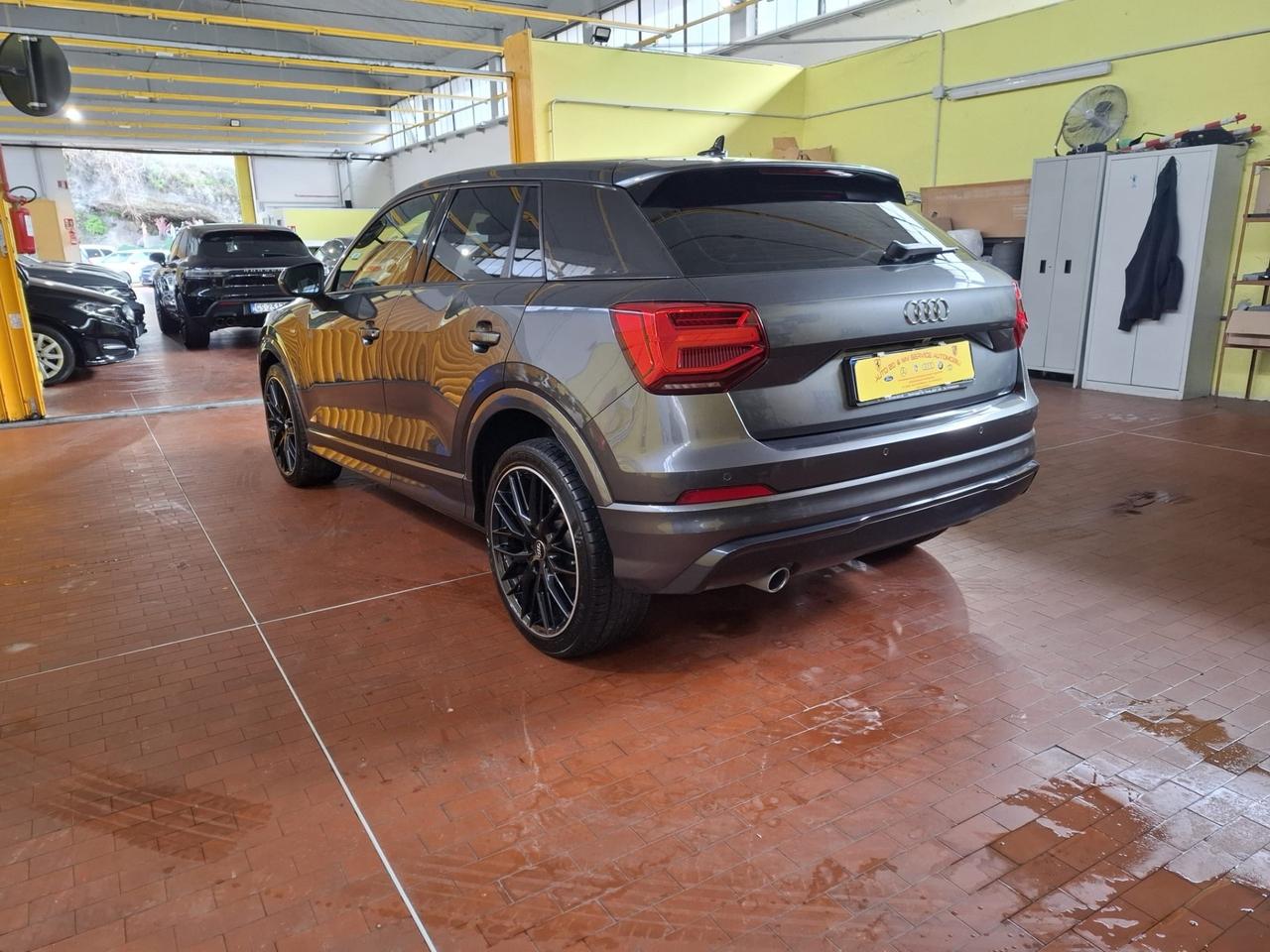 Audi Q2 30 TDI S tronic Identity Black full optional