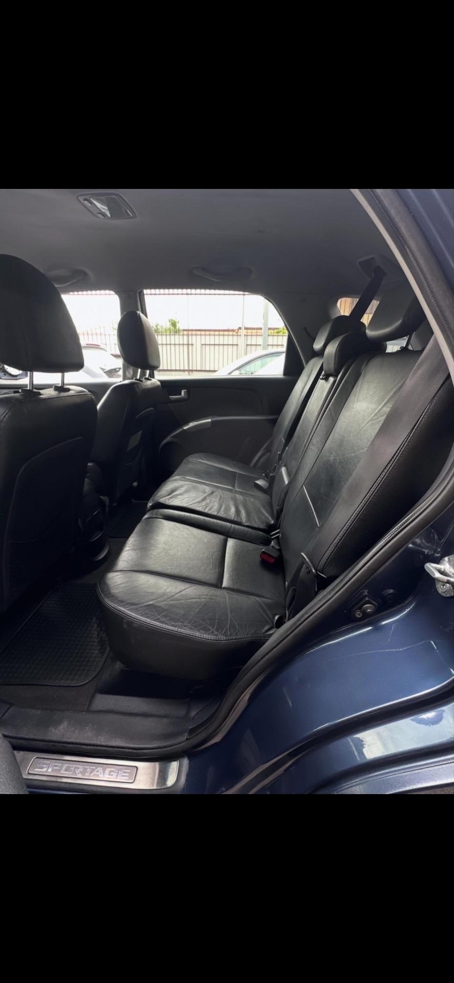 Kia Sportage 2.0 CRDI 140 cv 4x4 pari al nuovo .
