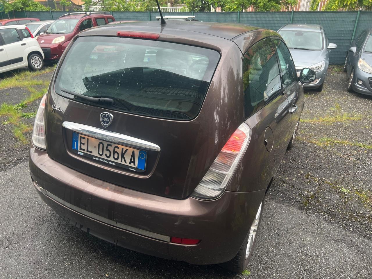 Lancia Ypsilon 1.2 69 CV 5 porte S&S Gold