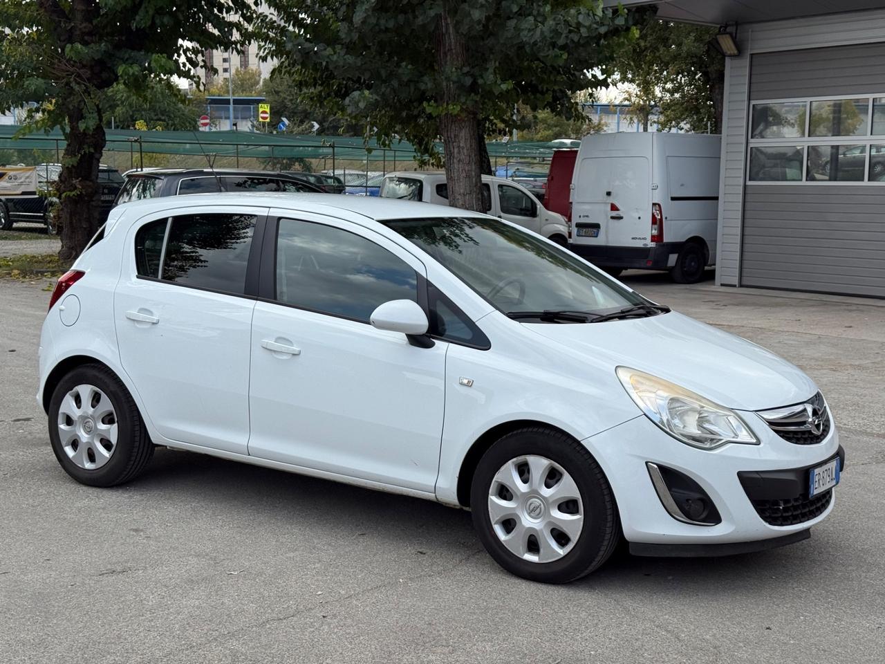 Opel Corsa 1.2 85CV 5 porte GPL-TECH Ecotec