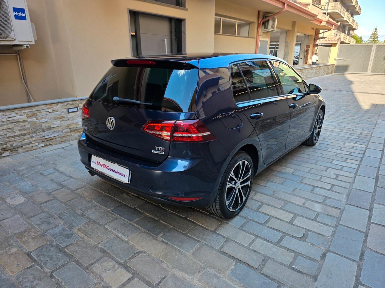 Volkswagen Golf 1.6 TDI 5p. Highline BlueMotion Technology