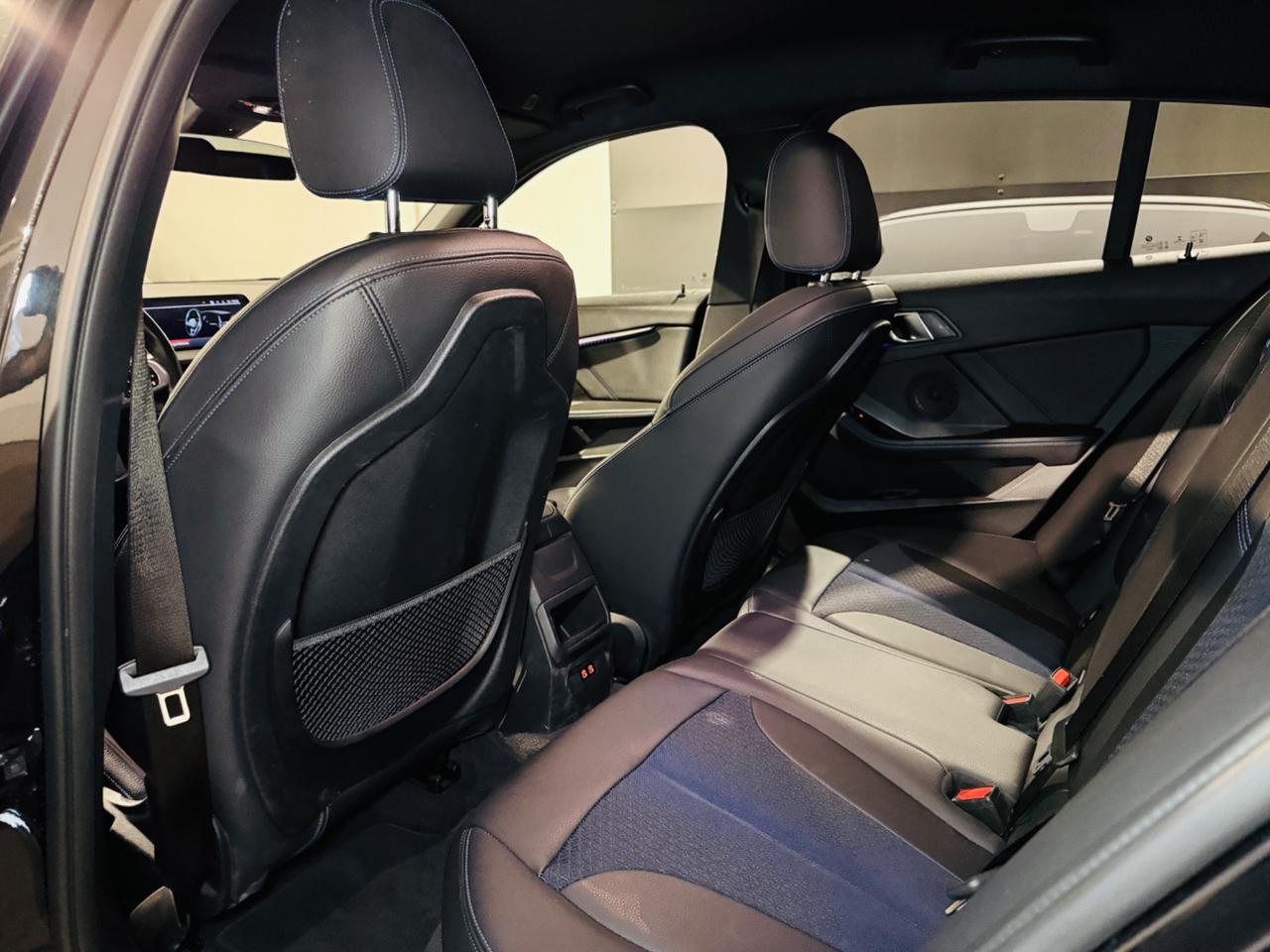 Serie 1 F40 120d xdrive Msport auto*2023*190 CV*