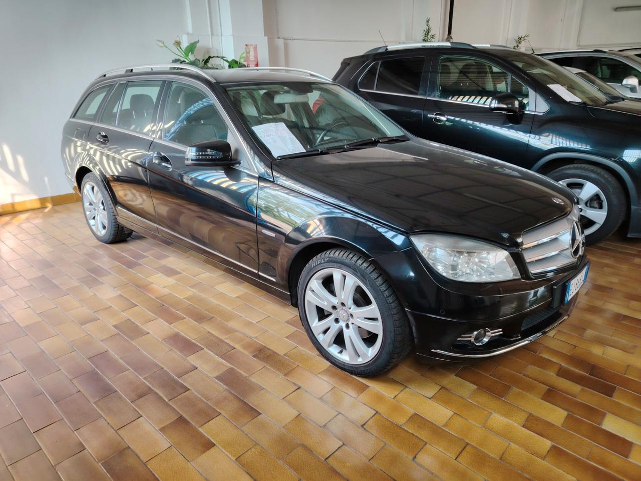 MERCEDES C 220 SW CAMBIO AUTOMATICO AVANTGARDE, UNICO PROPRIETARIO