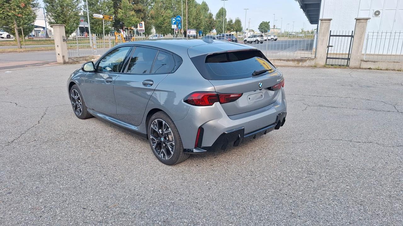 Bmw 118 118d 5p. MSport Design CON PREMIUM PACKAGE