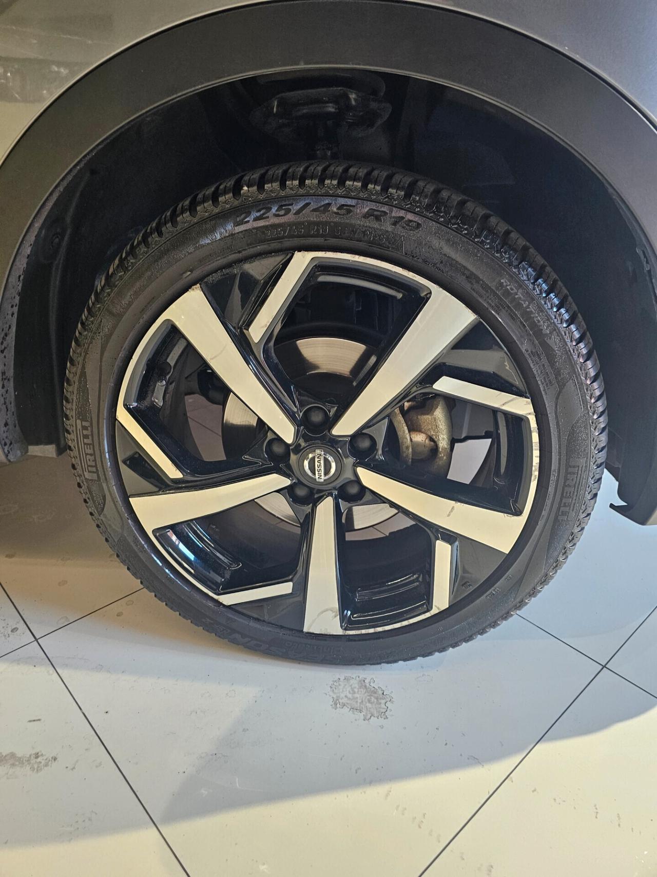 Nissan Qashqai 1.5 dCi N-Connecta