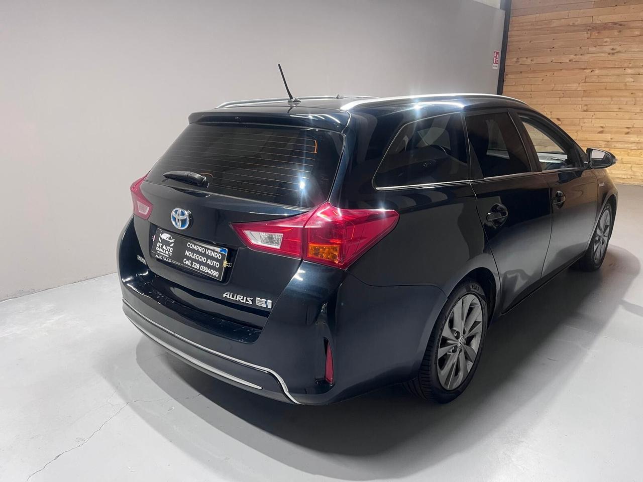 Toyota Auris 1.8 Hybrid Active Plus