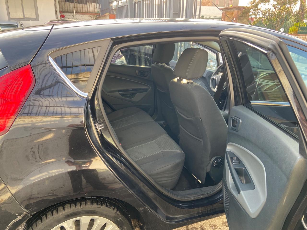 Ford Fiesta 1.4 TDCi 5p. Ghia