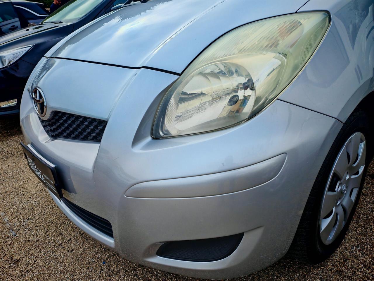 Toyota Yaris 1.4 D-4D Full Optional 2009