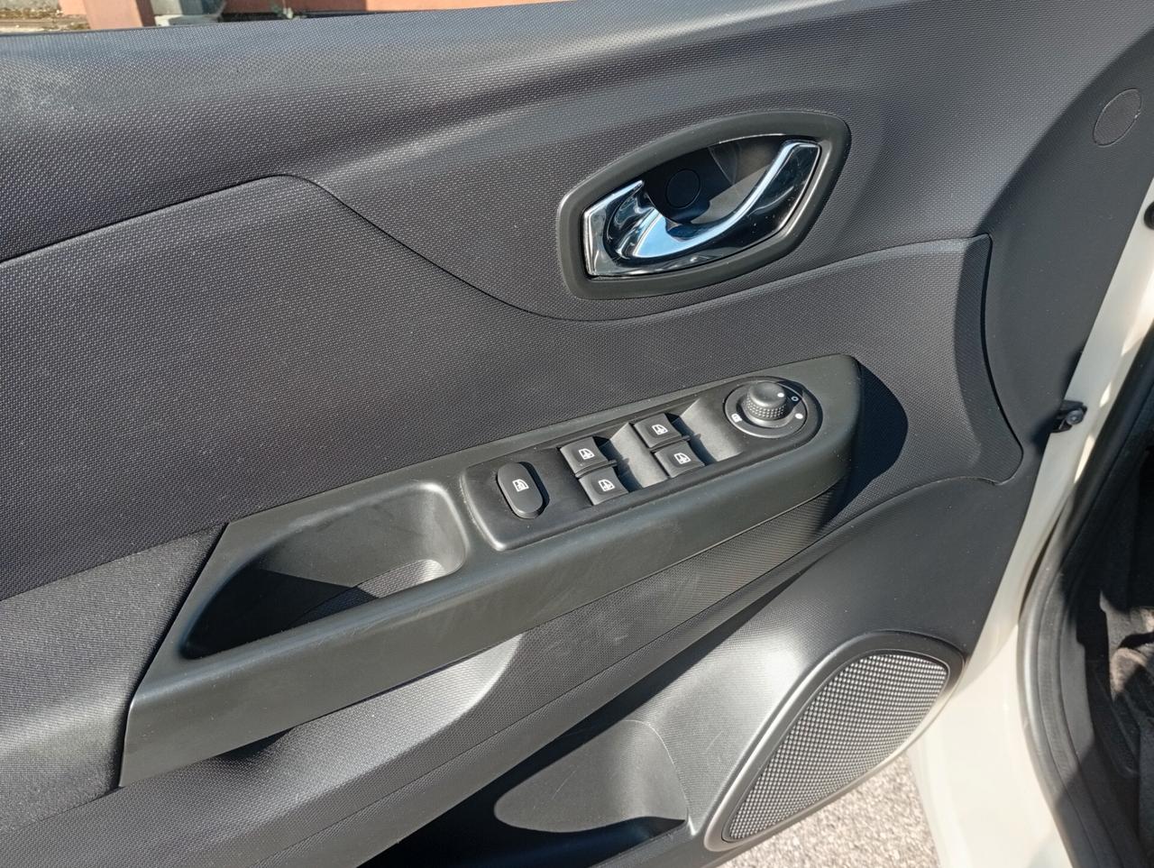 Renault Captur 0.9 TCe 12V 90 CV Neopatentati ok