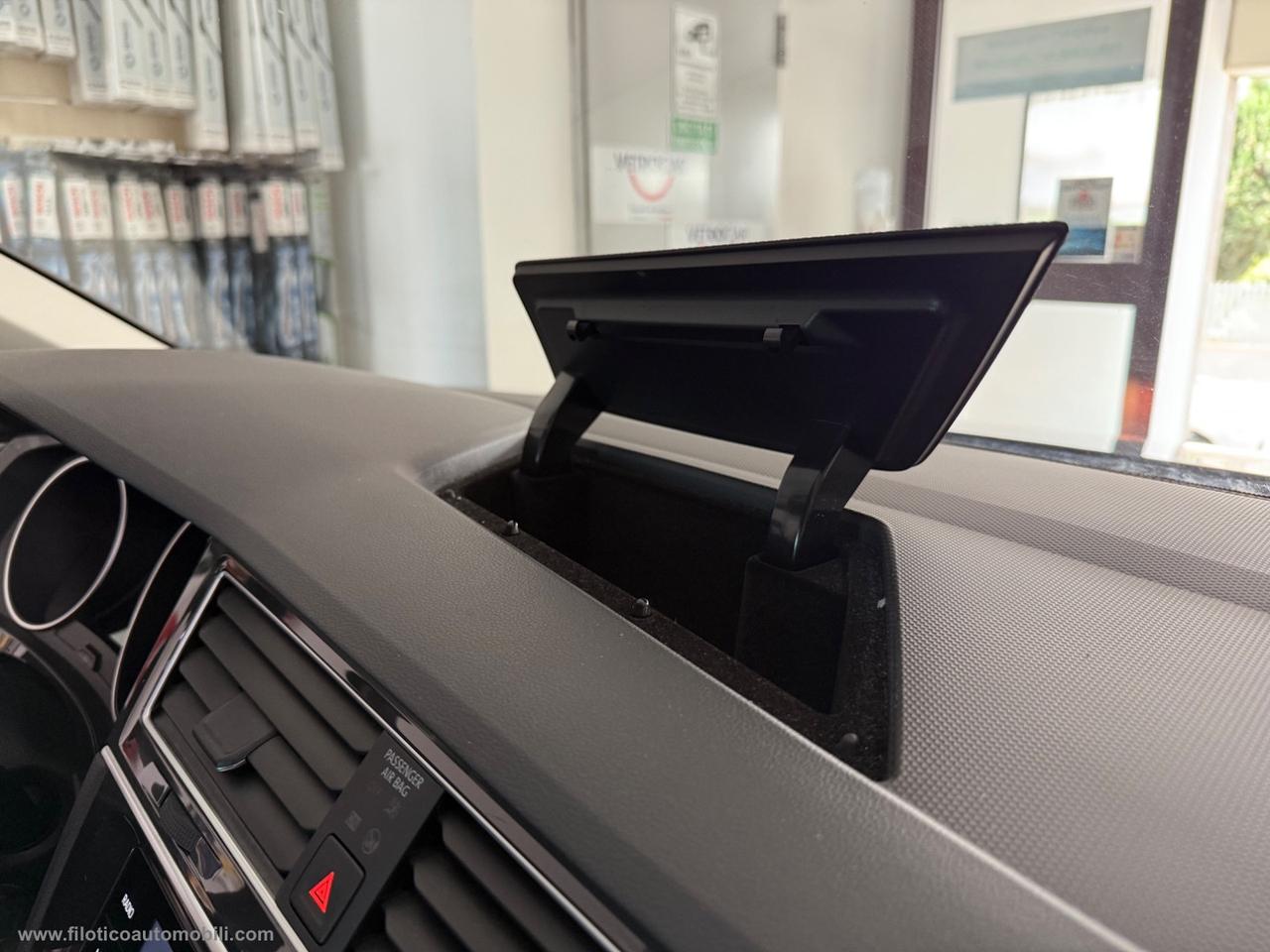VOLKSWAGEN Tiguan 2.0 TDI DSG Business BMT NAVI- CARPLAY - ANDROID AUTO