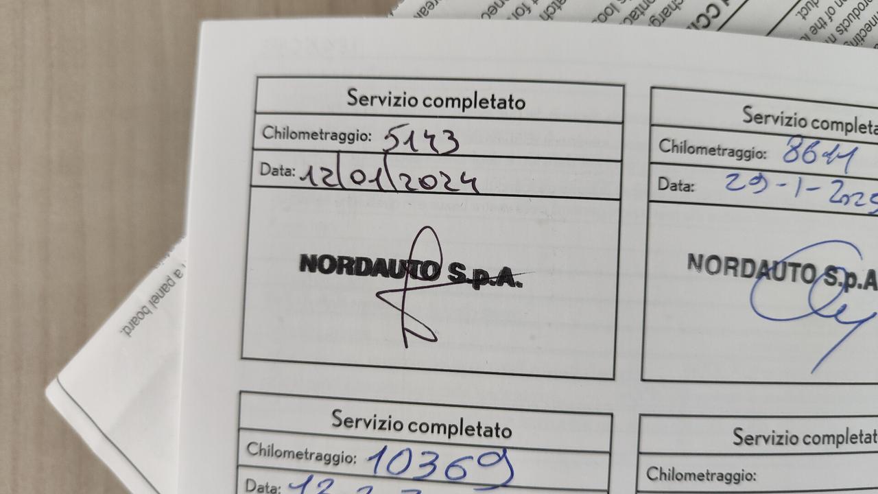 Lexus NX 450h+ Plug-in 4WD Luxury 10500 KM