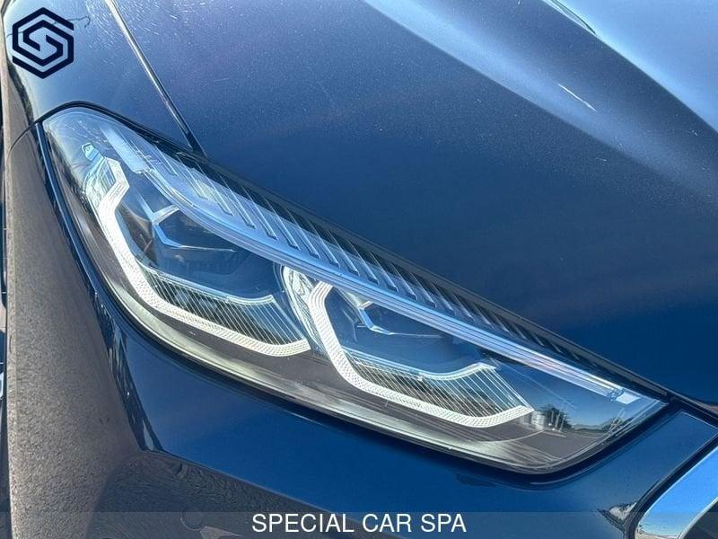 BMW Serie 8 840i xDrive Coupé MSPORT