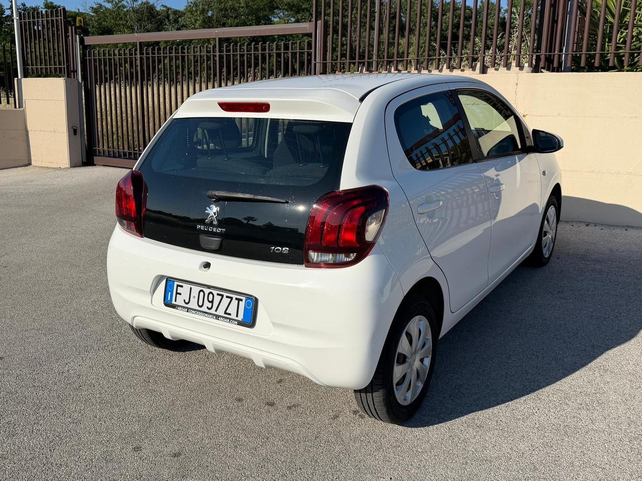 Peugeot 108 5 porte *Garanzia*