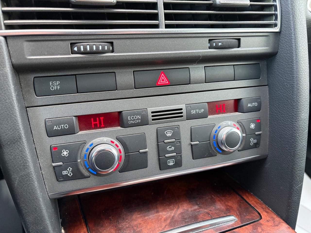 Audi A6 Avant 3.0 V6 TDI 4X4 2006