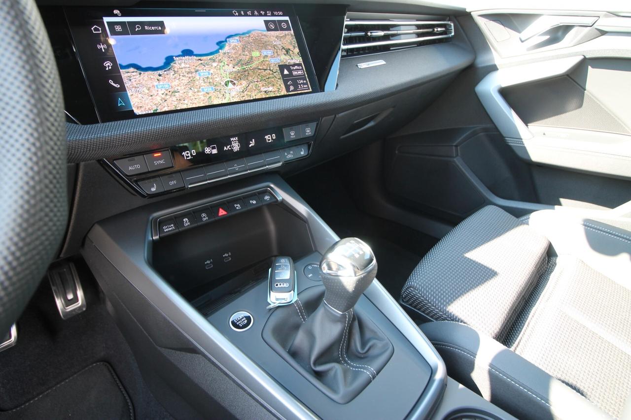 Audi A3 SPB TDI 85 kW S line edition 6 marce Kmzero 09.2026
