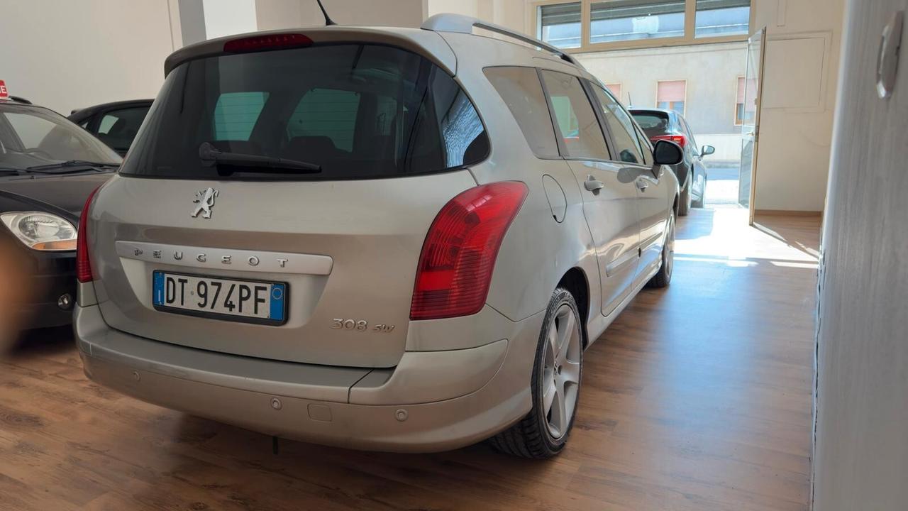 Peugeot 308 1.6 HDi 110CV SW Ciel Premium