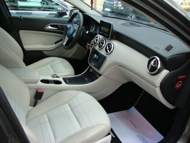 Mercedes-benz A 200 CDI BlueEFFICIENCY Executive