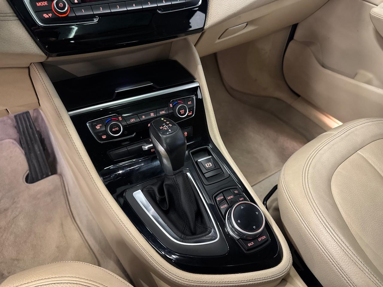 Bmw 2er Active Tourer 218d Luxury Tetto, Head display FULL