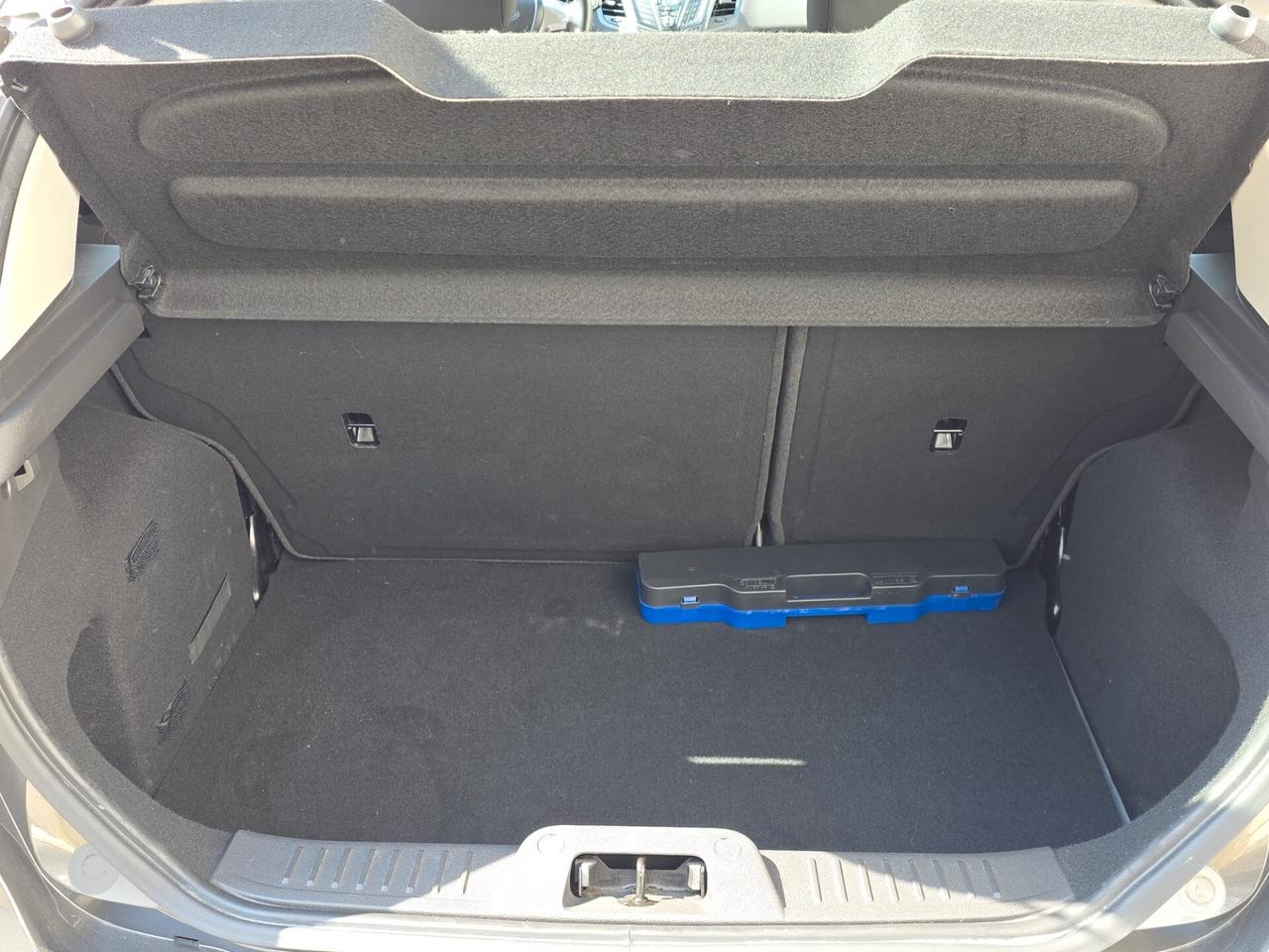 Ford Fiesta Plus 1.4 5 porte Bz.- GPL
