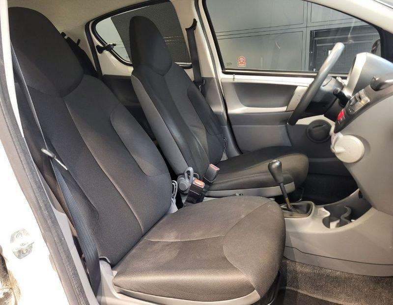 Toyota Aygo Aygo 1.0 12V VVT-i 3 porte Now Connect