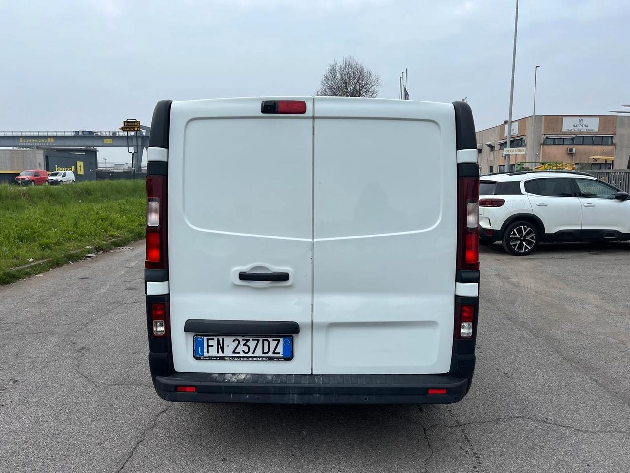 Renault Trafic T29 1.6 dCi 125CV **+IVA**