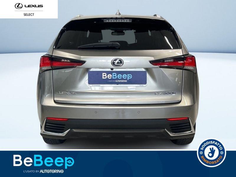 Lexus NX 300H 2.5 LUXURY 4WD CVT