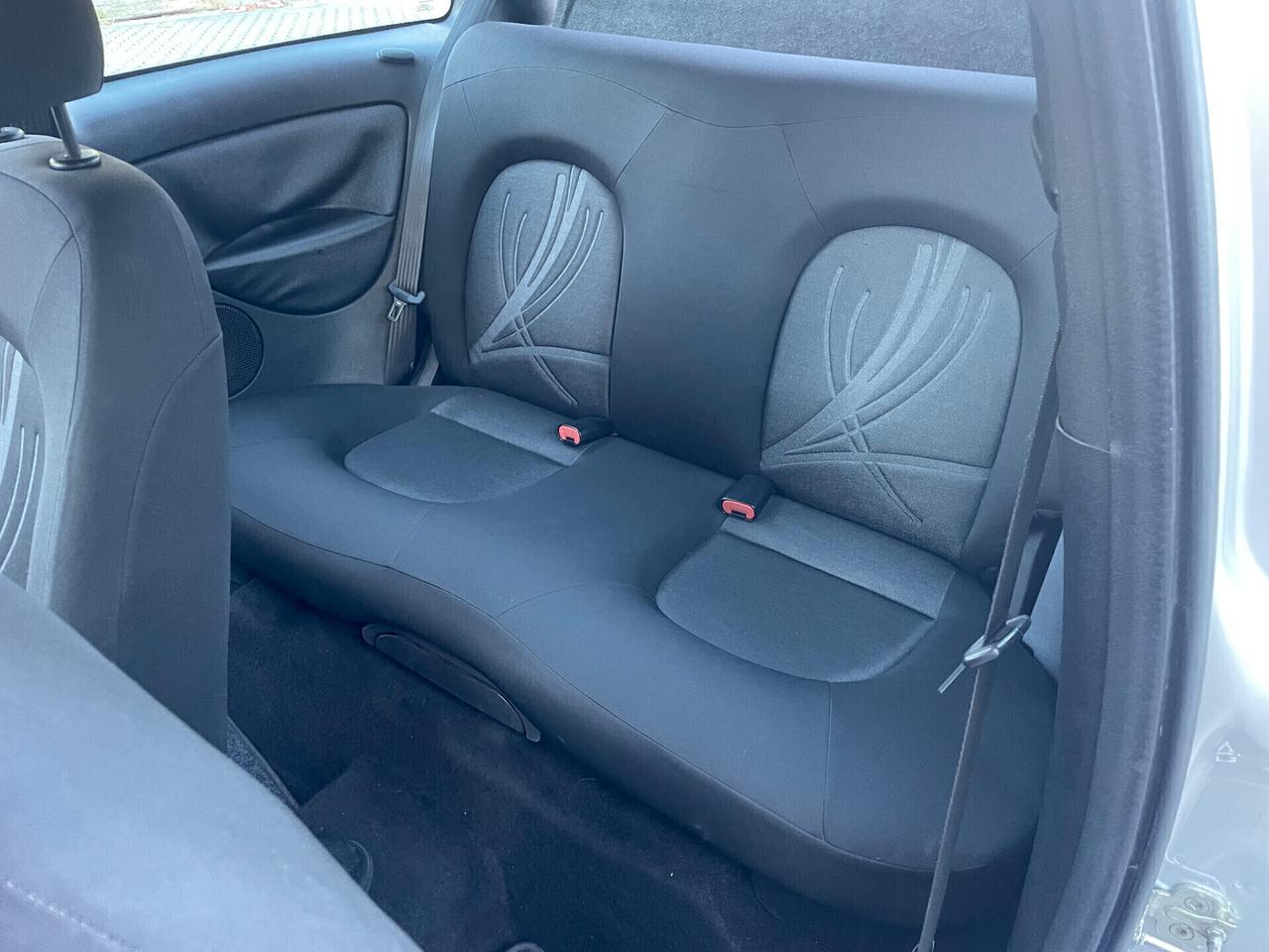 Lancia Ypsilon 1.4 Unyca Ecochic GPL