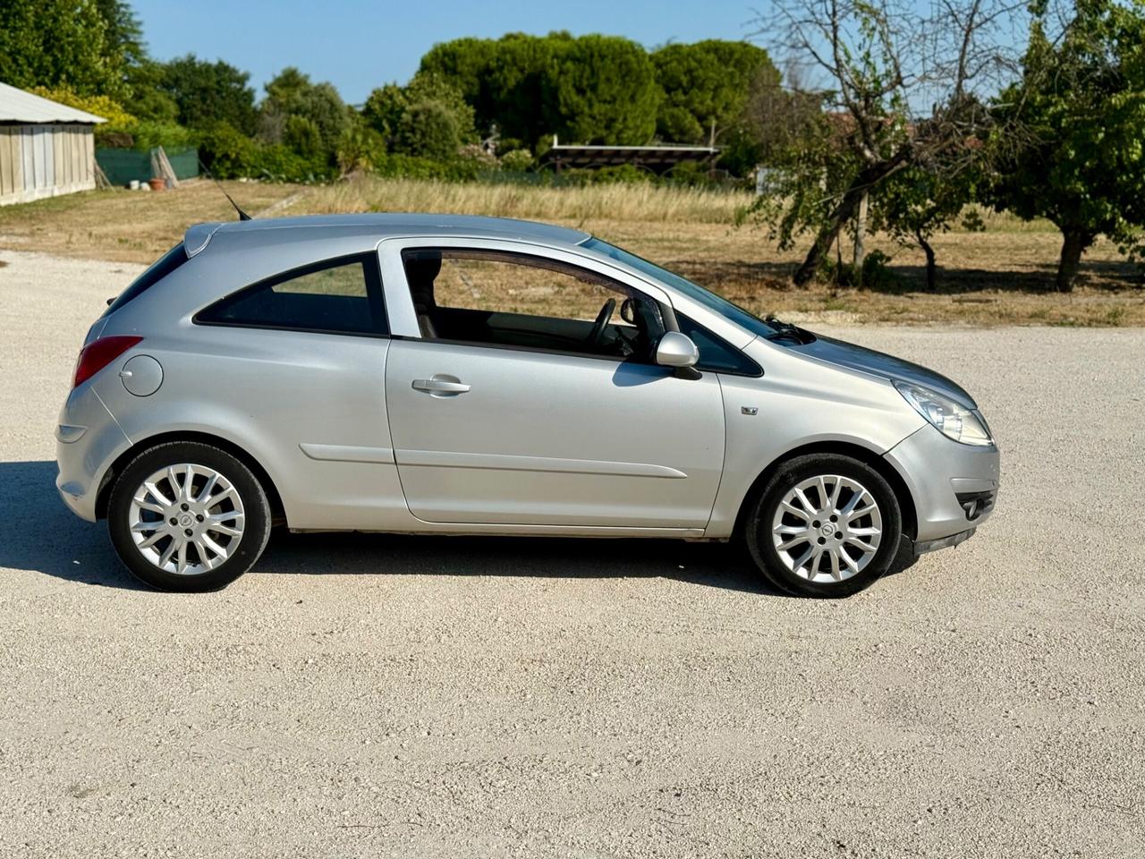 Opel Corsa Diesel 1.3 CDTi 75cv NEOPATENTATI OK