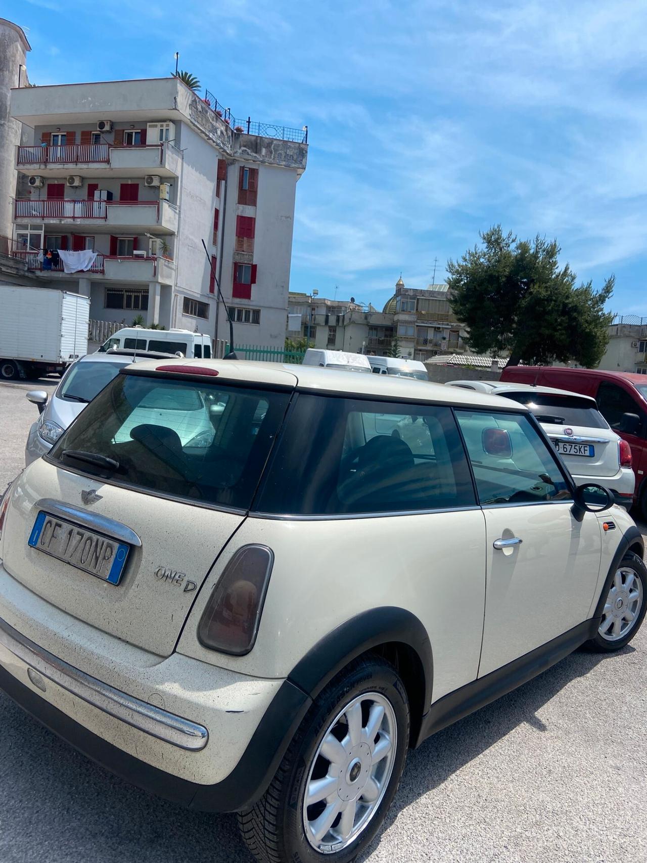 Mini 1.4 tdi One D de luxe